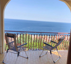 Appartamento con terrazza vista mare